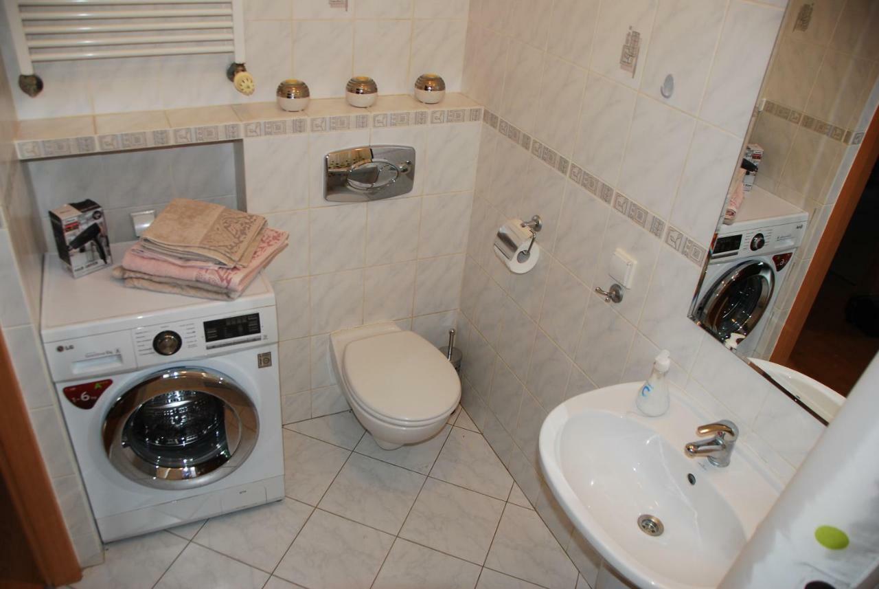 Kasztanowa Apartament Varsovie Extérieur photo